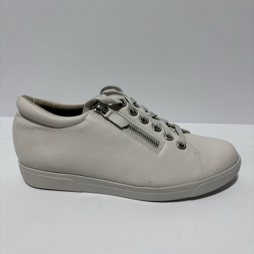 Munro Women’s Jamie White Leather Sneakers, Size 8.5 Wide